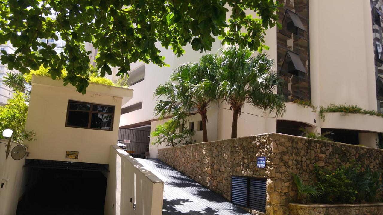 Aparthotel Guarujá Flat Esterno foto